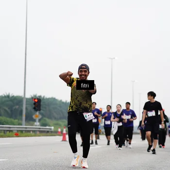 Runner Photo 7482916