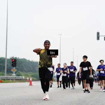 Runner Photo 7482928