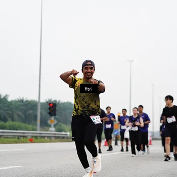 Runner Photo 7482936