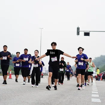 Runner Photo 7482944