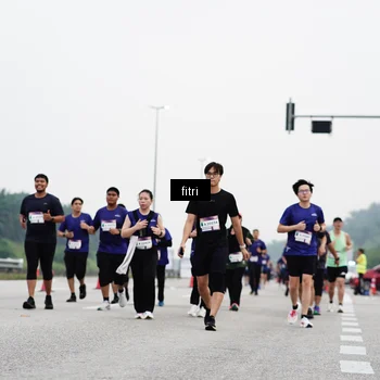 Runner Photo 7482949