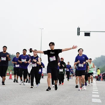 Runner Photo 7482958
