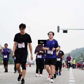 Runner Photo 7482995