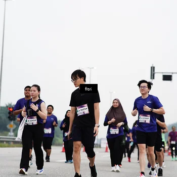 Runner Photo 7482996