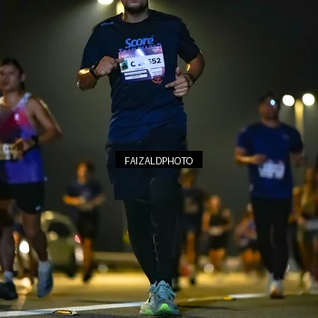 Runner Photo 7483002