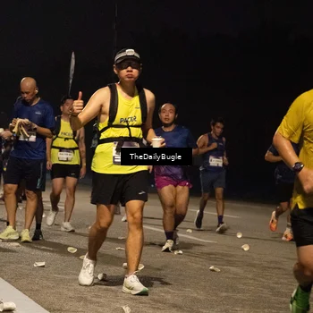 Runner Photo 7483017