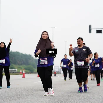 Runner Photo 7483078