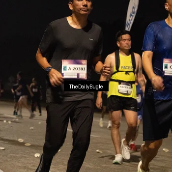 Runner Photo 7483082