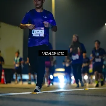 Runner Photo 7483085