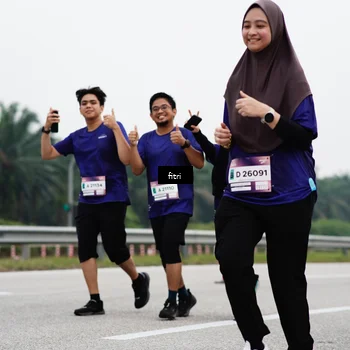 Runner Photo 7483095