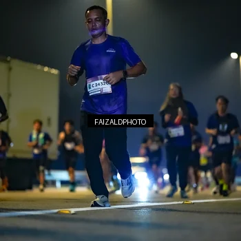 Runner Photo 7483101