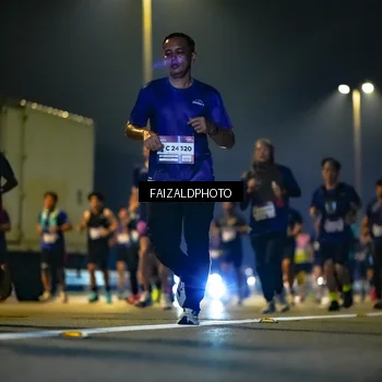 Runner Photo 7483116