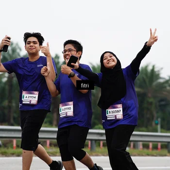Runner Photo 7483130