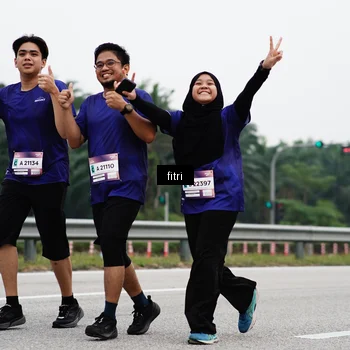 Runner Photo 7483131