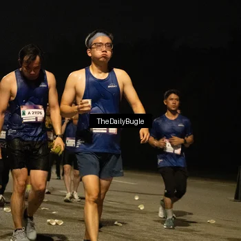 Runner Photo 7483136