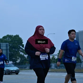 Runner Photo 7483139