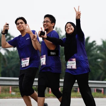 Runner Photo 7483146