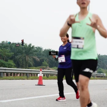 Runner Photo 7483154