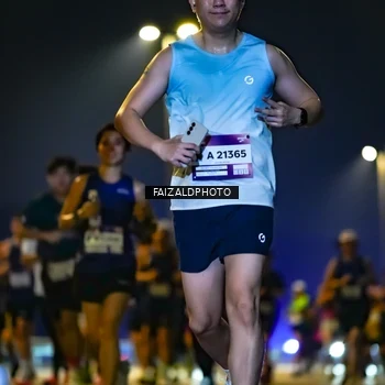 Runner Photo 7483156