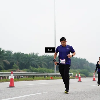 Runner Photo 7483174