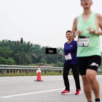 Runner Photo 7483177
