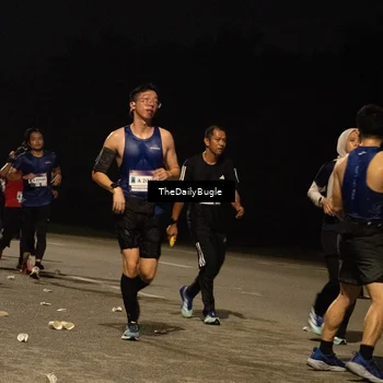 Runner Photo 7483185