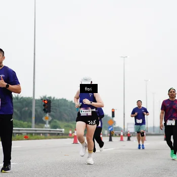 Runner Photo 7483190