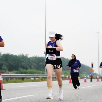 Runner Photo 7483203