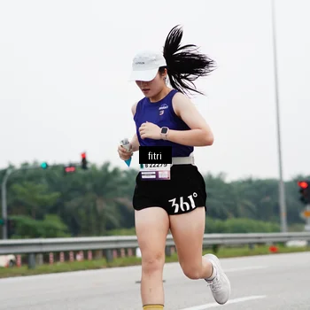Runner Photo 7483212