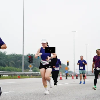 Runner Photo 7483216
