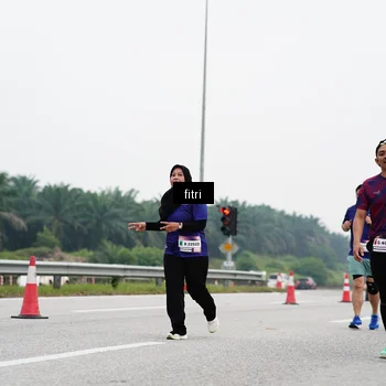 Runner Photo 7483224