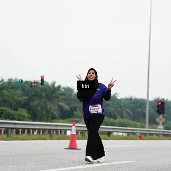 Runner Photo 7483235