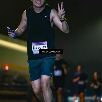 Runner Photo 7483256