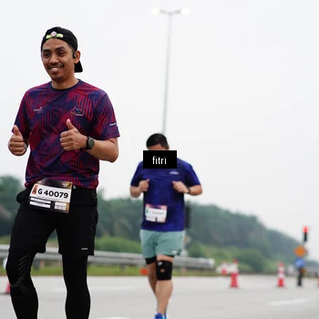 Runner Photo 7483266
