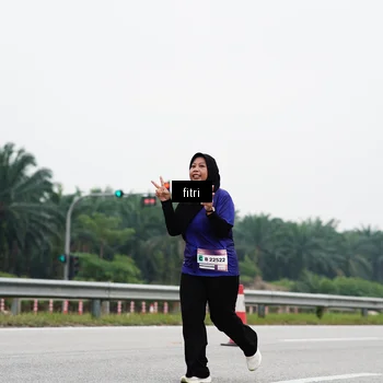 Runner Photo 7483271