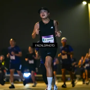 Runner Photo 7483283