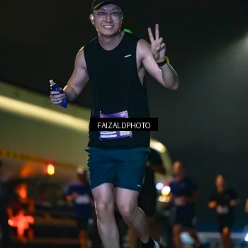 Runner Photo 7483289