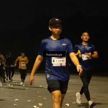 Runner Photo 7483304