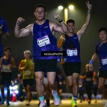 Runner Photo 7483379