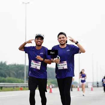 Runner Photo 7483389