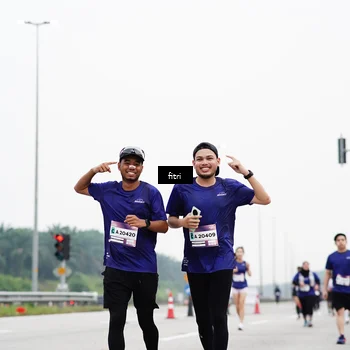 Runner Photo 7483390