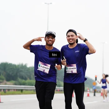 Runner Photo 7483404