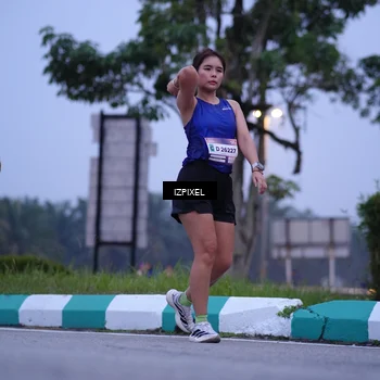 Runner Photo 7483405
