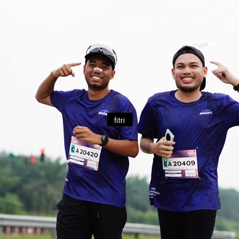 Runner Photo 7483412