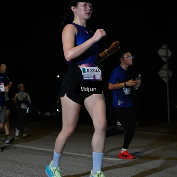 Runner Photo 7483415