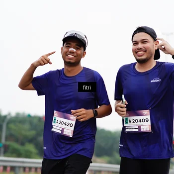 Runner Photo 7483423