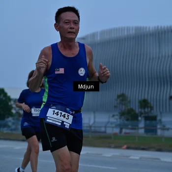 Runner Photo 7483429