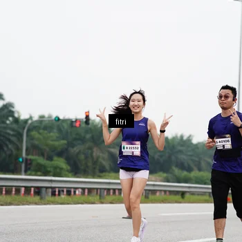 Runner Photo 7483436