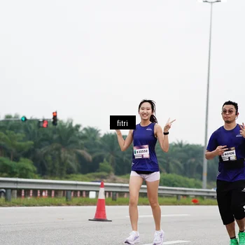 Runner Photo 7483438