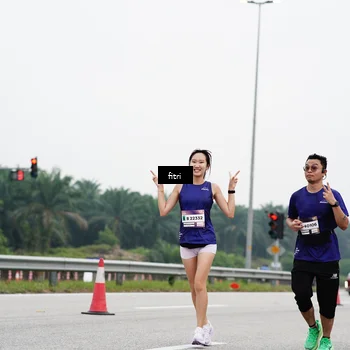 Runner Photo 7483439